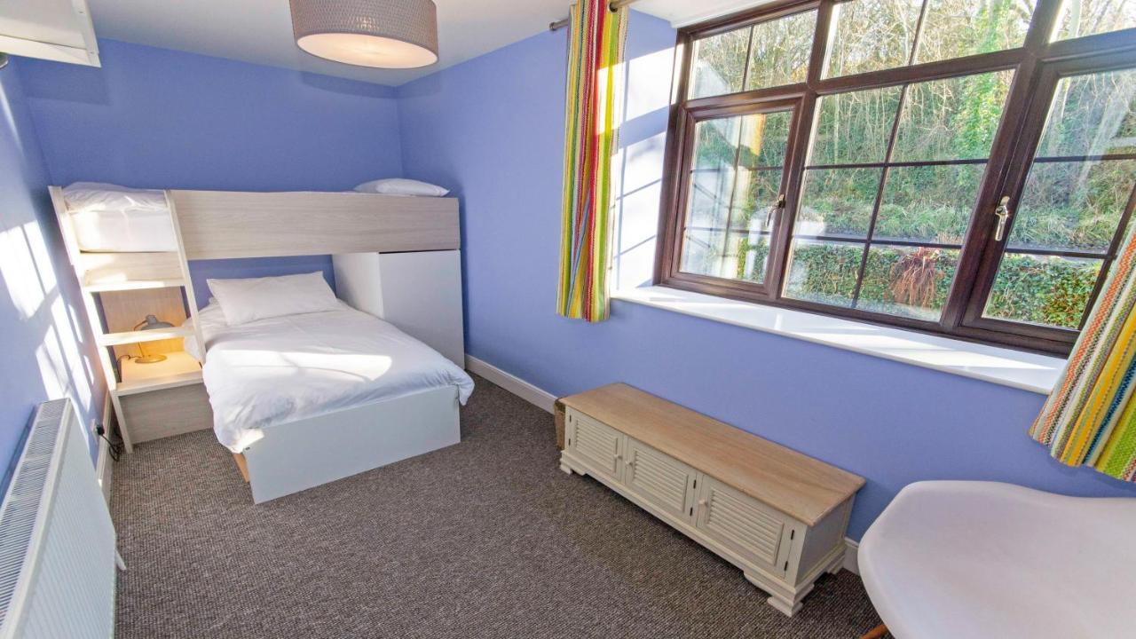 Streamways Nr Croyde - Large Country Cottage With Valley Views, Hot Tub Option And Private Garden Cabin, Sleeps 12-16 Екстер'єр фото
