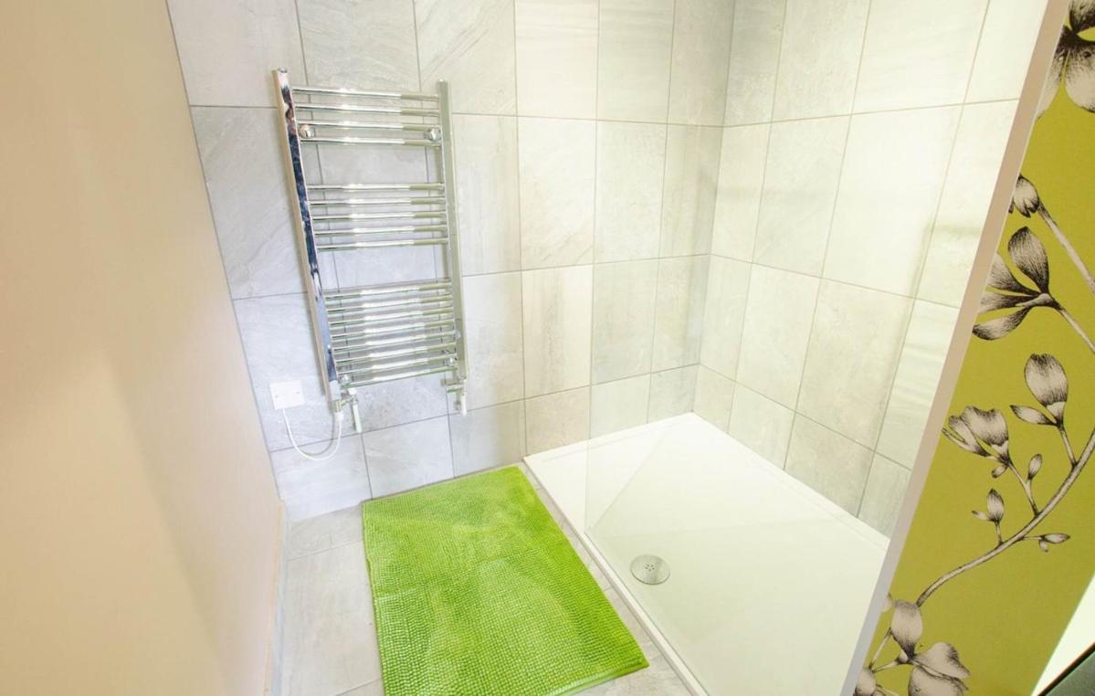 Streamways Nr Croyde - Large Country Cottage With Valley Views, Hot Tub Option And Private Garden Cabin, Sleeps 12-16 Екстер'єр фото